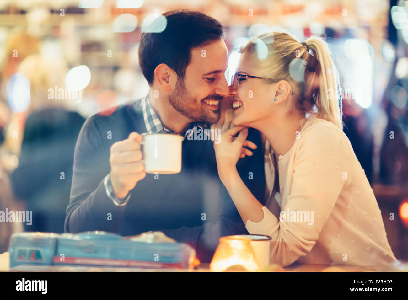 VikiLine Dating Platform - A Modern Technique to Online Relationships